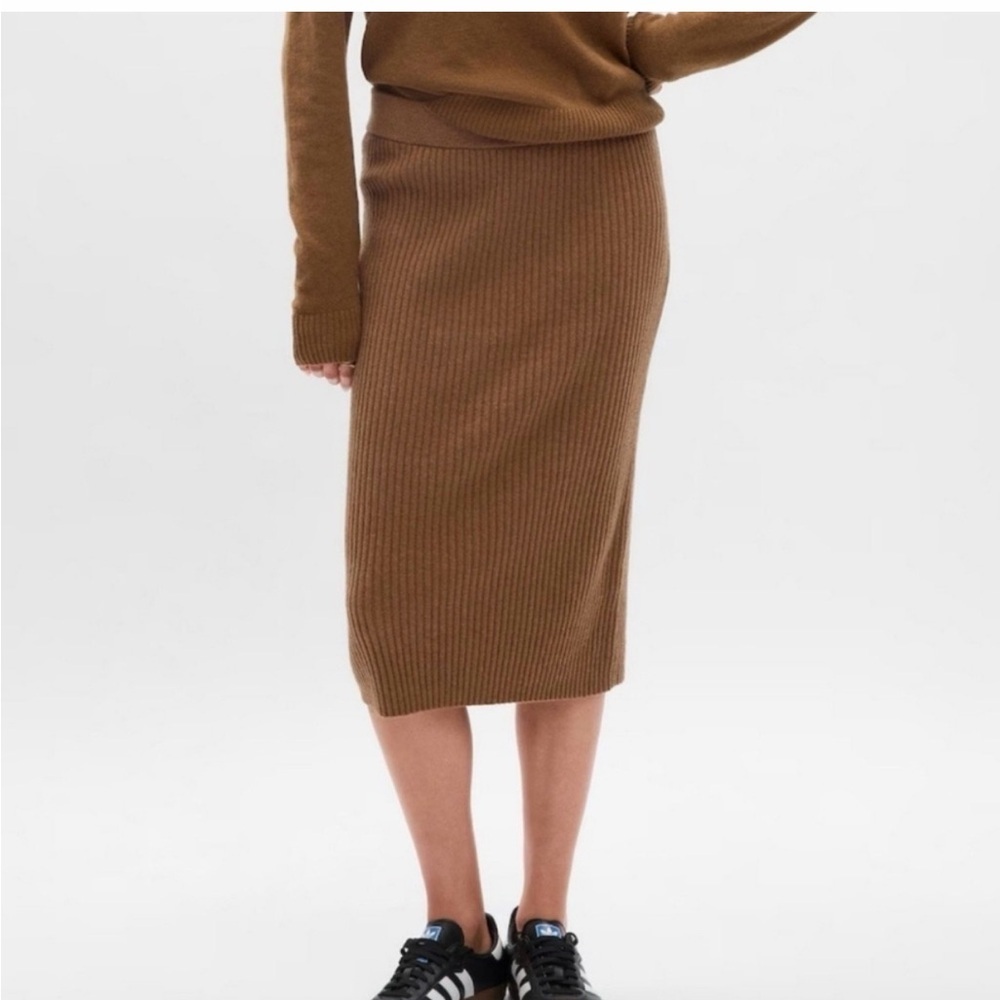 GAP Cashsoft Knit Ribbed Sweater Skirt